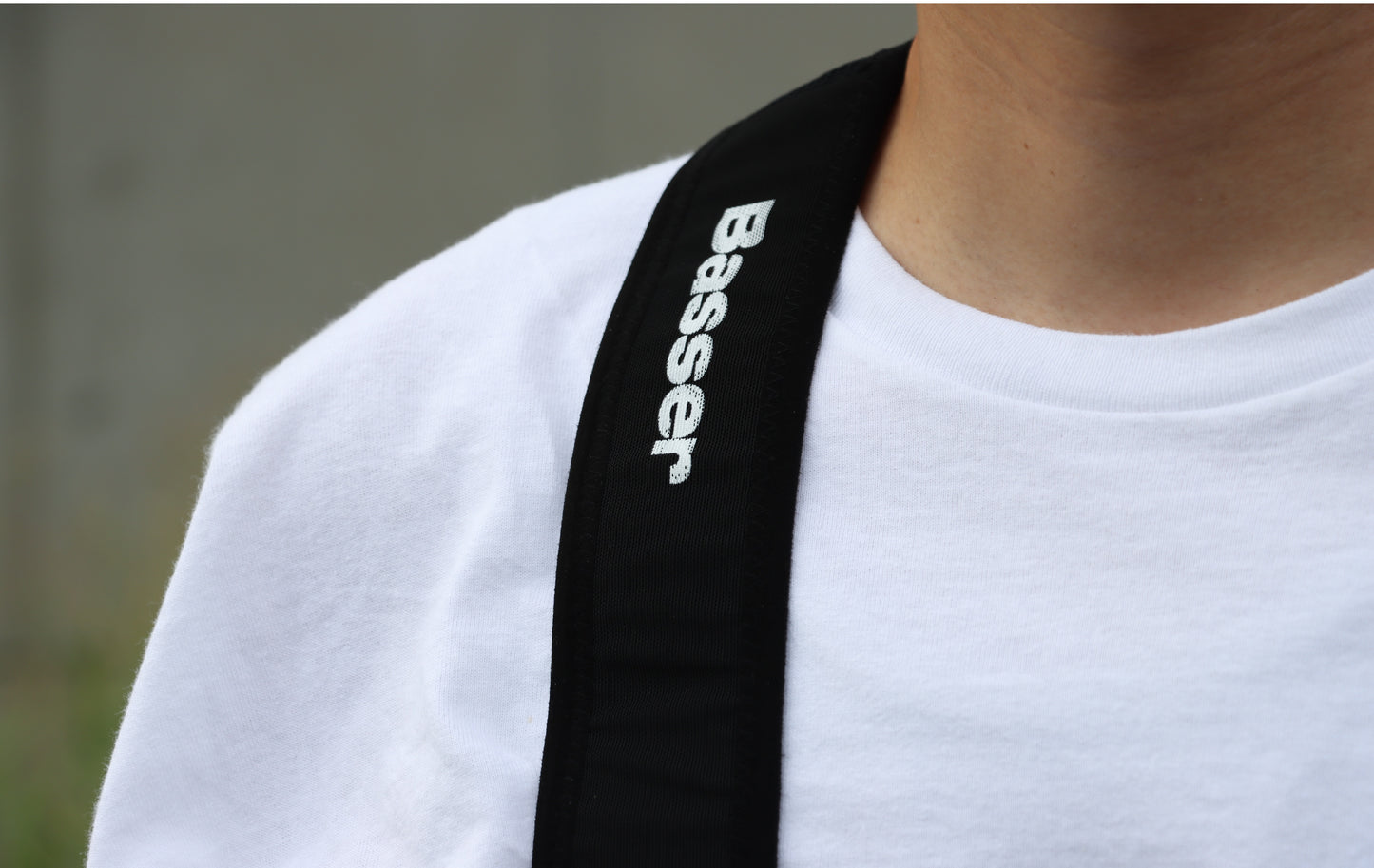 Basserロゴ入り 冷温サイレントペルチェベスト