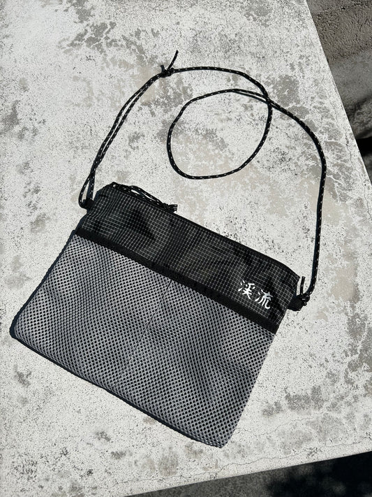 編集部が本気で作った、『渓流2026』「高耐久サコッシュ」